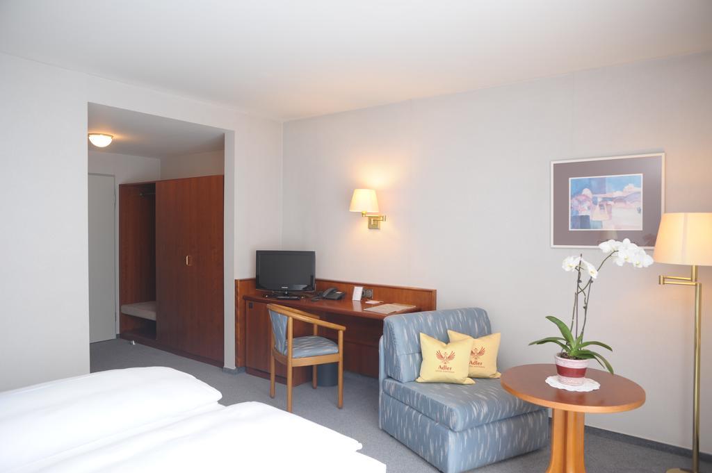 Hotel Gasthaus Adler Bad Waldsee Exterior photo